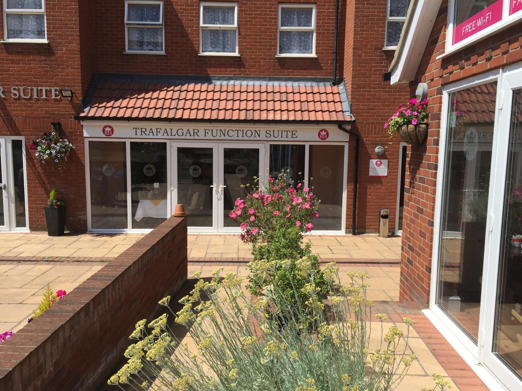 The Royal Hotel Mundesley Exterior foto